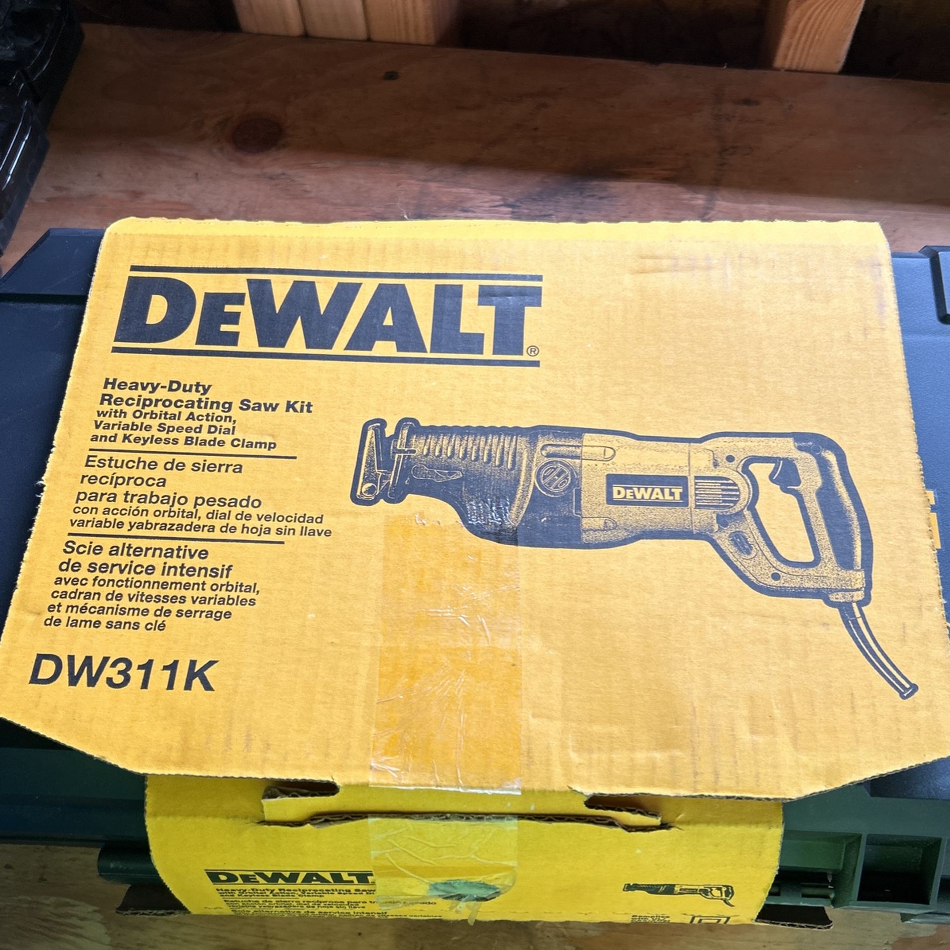 Dewalt Saw