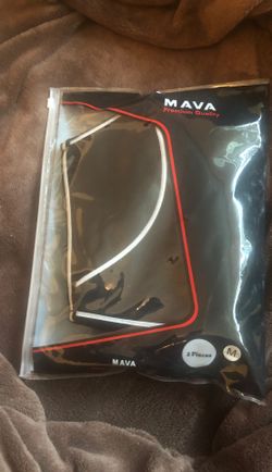 Sports compression knee sleeves