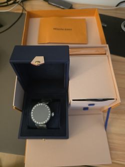 Louis Vuitton Tambour Horizon Light Up Smartwatch – Full Set, Mint Condition