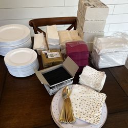 Wedding plates, napkins, disposable hand towels 
