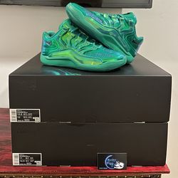 Nike KD 18 LX Warning Label - Size 10.5 & 11