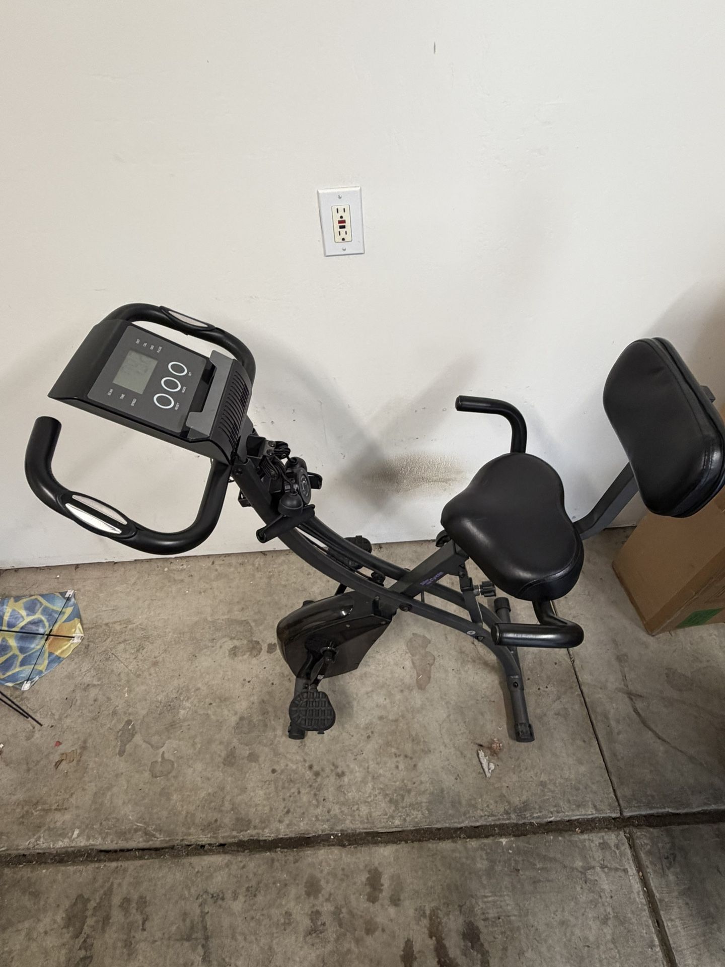 Slim Cycle Exercise Bike