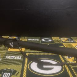 EastPoint 2-Piece Tube-Shaped Pool Cue Case. 