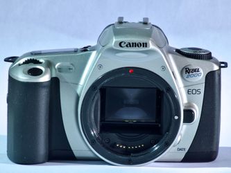 Canon EOS Rebel 2000 35mm Film Camera Body