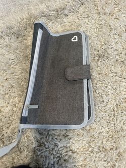 Munchkin Diaper Wipes Carrier
