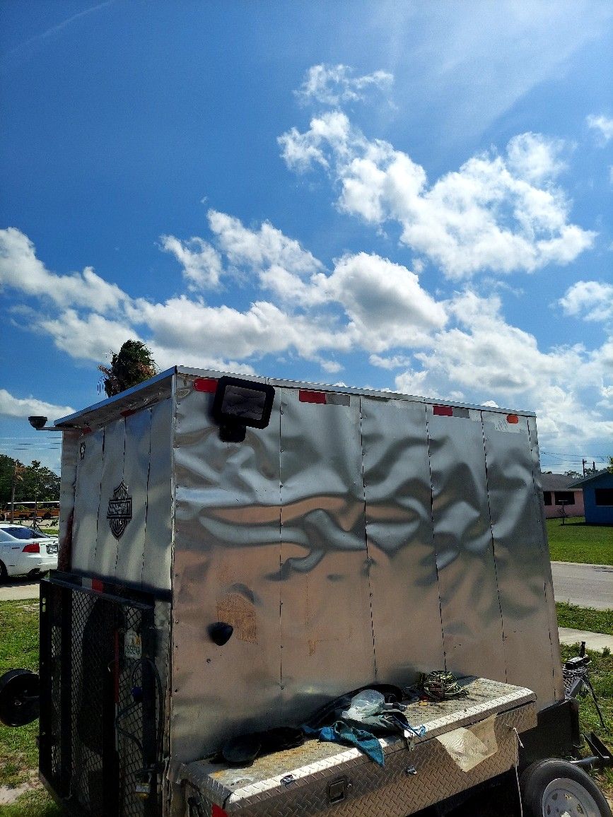 10ft Enclosed Trailer For Sale! Must Go ! Moving Sale Discount!! for