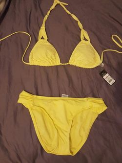Beautiful Yellow 2 piece bikini size large