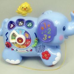 Pull & Discover Activity Elephant 