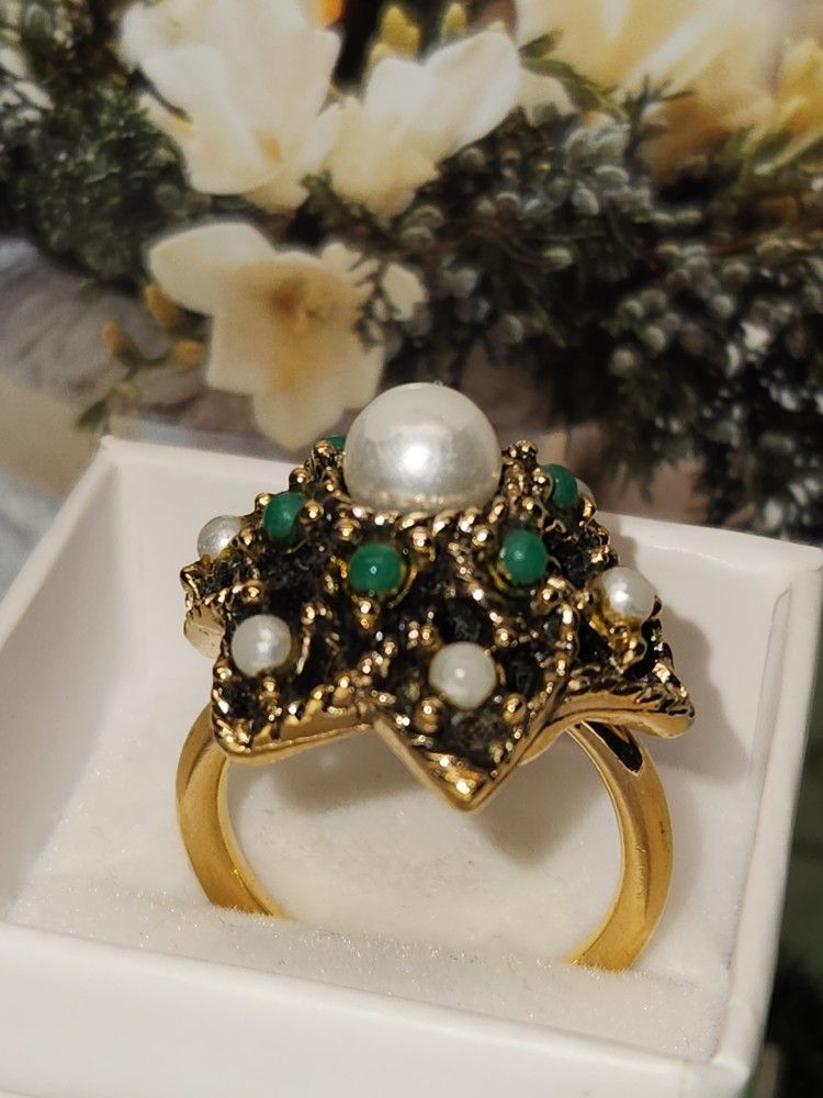 #1777, SARAH COV, VINTAGE COCKTAIL PEARLS RING SIZE 5.5