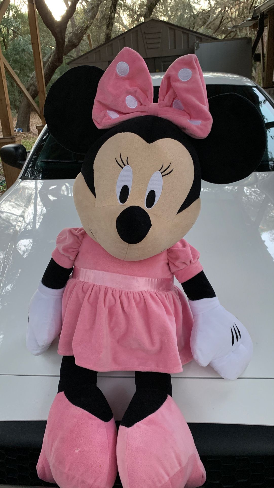 3 foot tall stuffed Minnie Mouse doll almost New