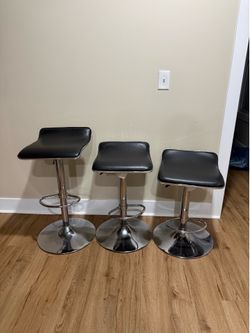Modern Adjustable Bar Stools – Set of 3 – Black & Chrome