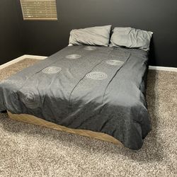Bed Queen 