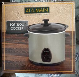 New  3Qt Slow Cooker by 41&Main