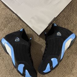 🔥Jordan 14 Retro Black University Blue🔥 size 12