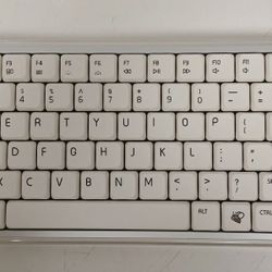 MelGeek O2 Wireless Mechanical Quiet Keyboard