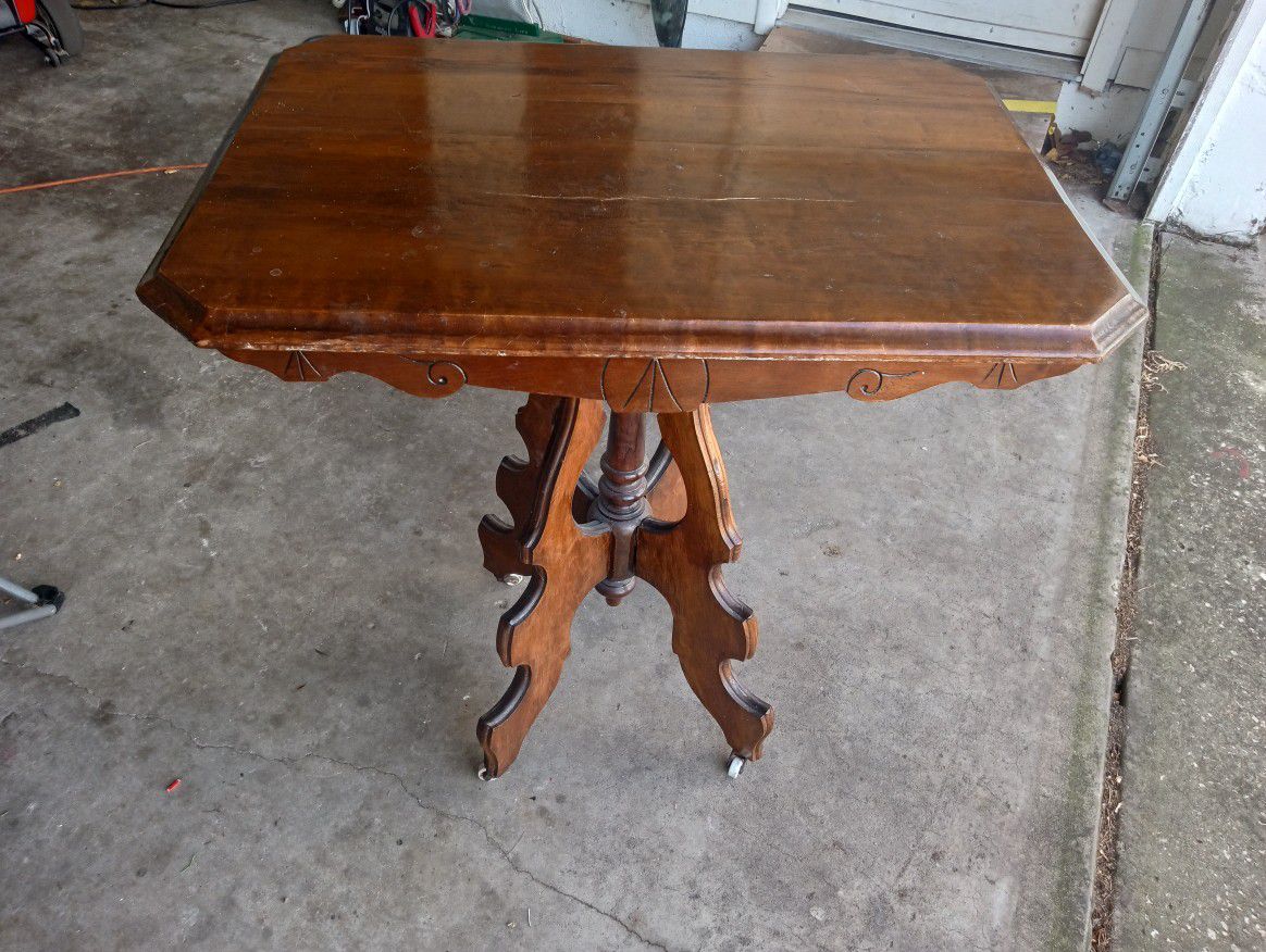 Antiques /Vintage Small Table