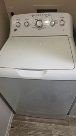 GE white top load smart sensing washer