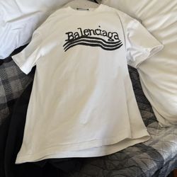 balenciage shirt