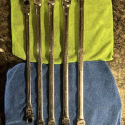 Platinum Ratcheting Airplane Wrench Set