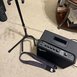 Fender Mustang LT25, Strap And Stand