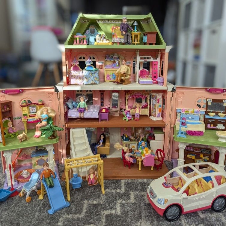 Fisher Price Loving Family Dollhouse Mansion with 80+ Accessories
