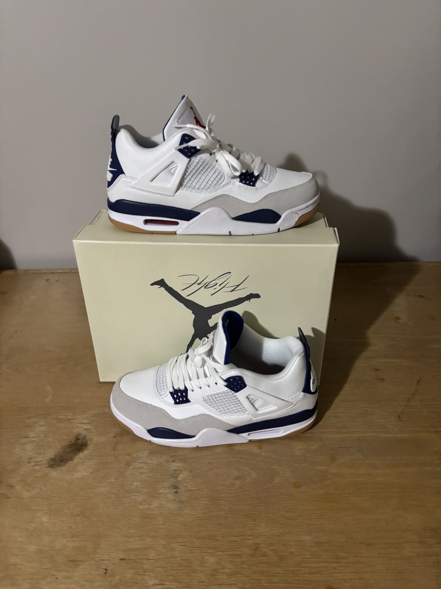 Air Jordan 4 Retro “Midnight Navy