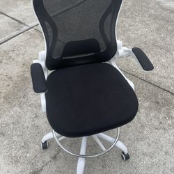 Office /Lab Chair - Very Adjustable