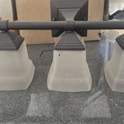 3-Light Bathroom Vanity Light Fixture