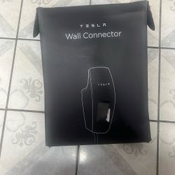 Tesla Wall Connector