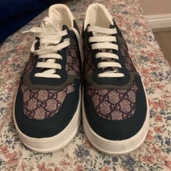 No Box I Wear Them Like 2 Or 3 Times The R Like Brand-New 