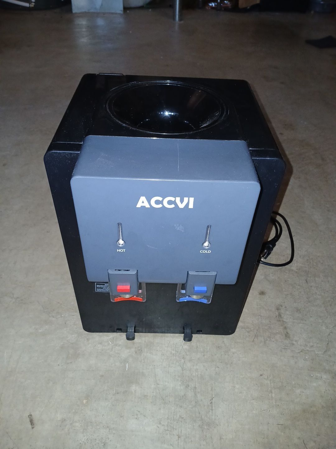 ACCVI Cold - Warm water dispenser