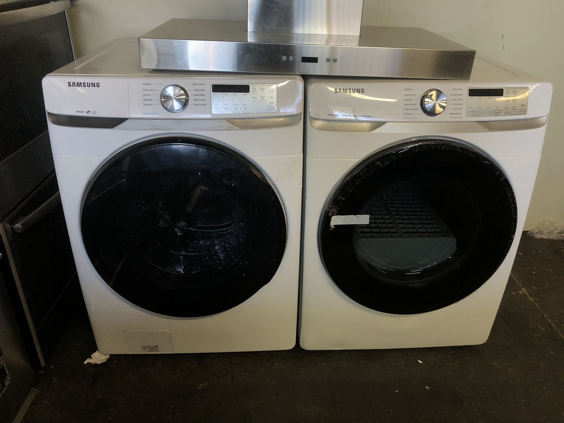 Samsung He Front Load Washer And Electric 220v Dryer Set Stackable In White 