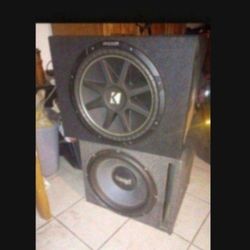 4 15 in woofers in good condition with amp Crossfire C5-1700d in good condition
