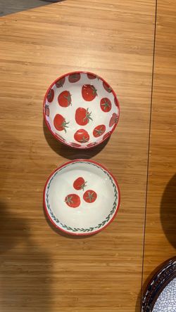 Tomato bowls