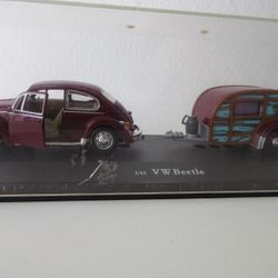 Miniature 1/43 VW Beetle Covered Display 