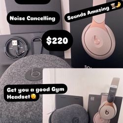 Beats Solo Pro