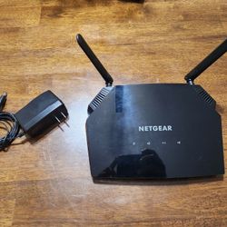Netgear AC1600 Smart WiFi Router. Model R6260