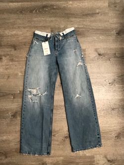 Zara distressed jeans size 32