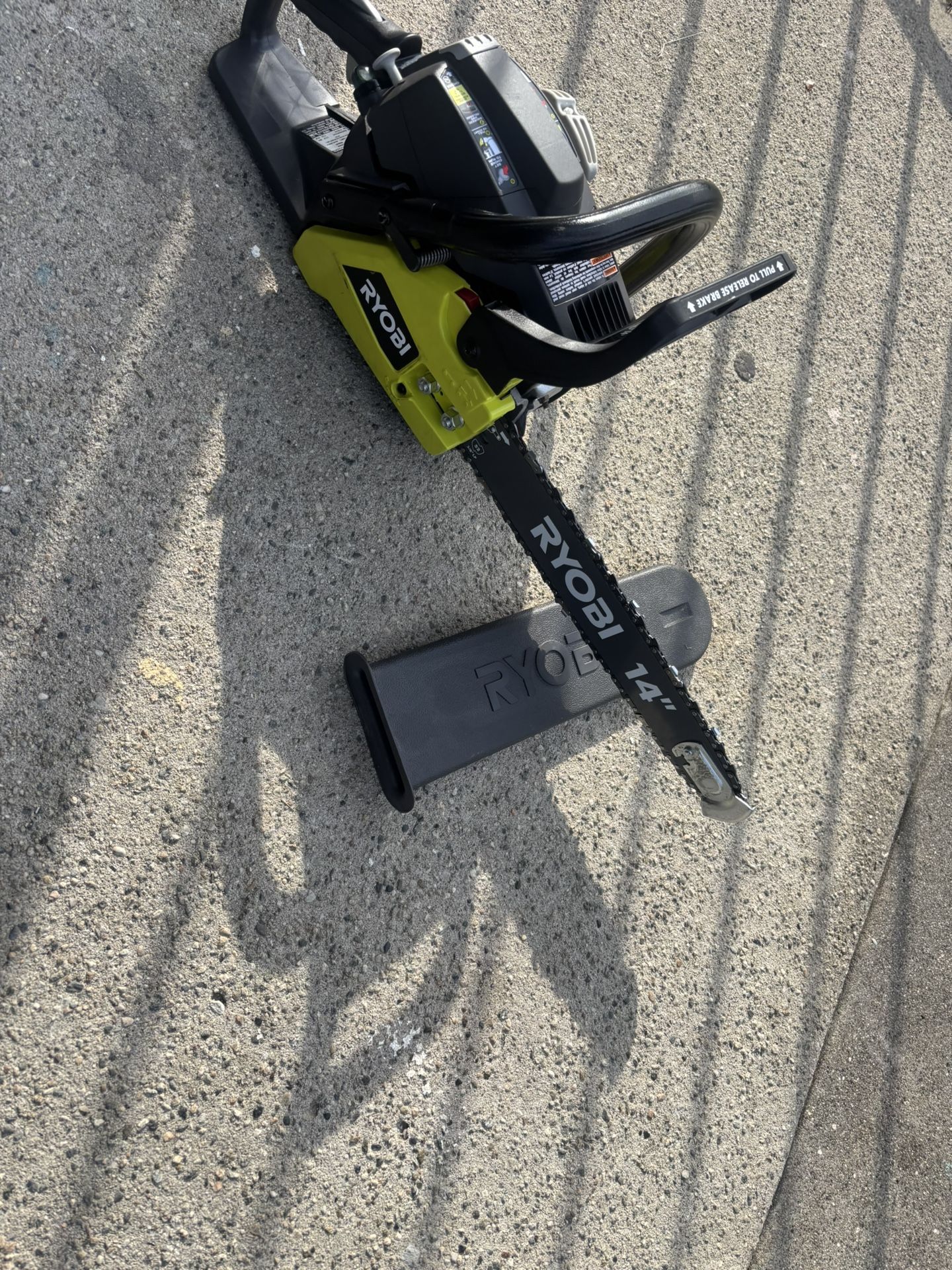 Rioby Chain Saw  Gas