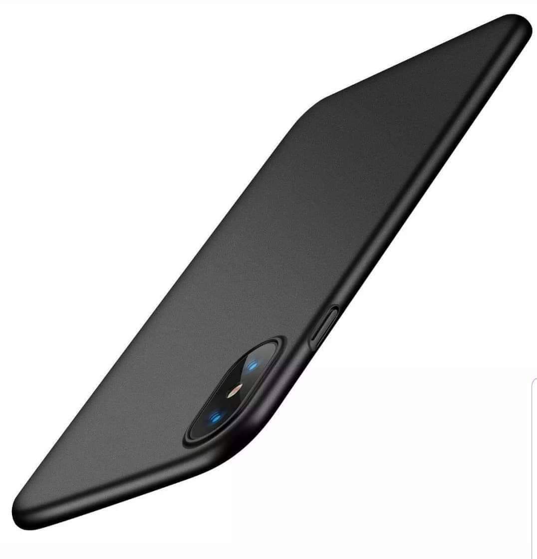 BRAND NEW OPEN BOX Slim Fit iPhone XS Case/iPhone X Case black.