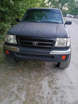 Toyota Tacoma 99