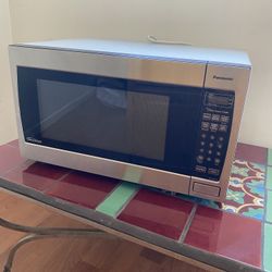Large Microwave 
