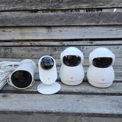 Yi Cameras 3 indoor + Outdoor