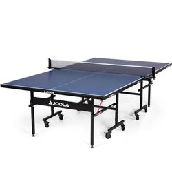 Joola ping pong table with practicing robot and net catcher + ping pong balls