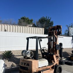Forklift