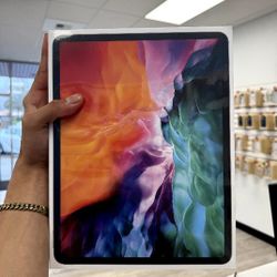 Apple iPad Pro 12.9 4th Gen Tablet  - Pay $1 DOWN AVAILABLE - NO CREDIT NEEDED