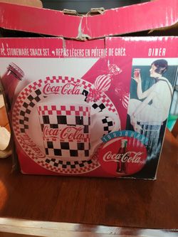 Vintage 1996 Gibson Coca-Cola Checkered Bowl's Plate's Mug's Red Black Color