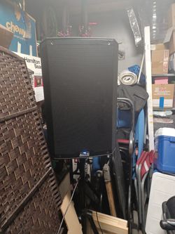 Bocinas nuevas 15 las vendo Porque no las ocupo son las dos