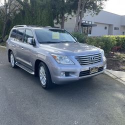 2008 Lexus LX 570