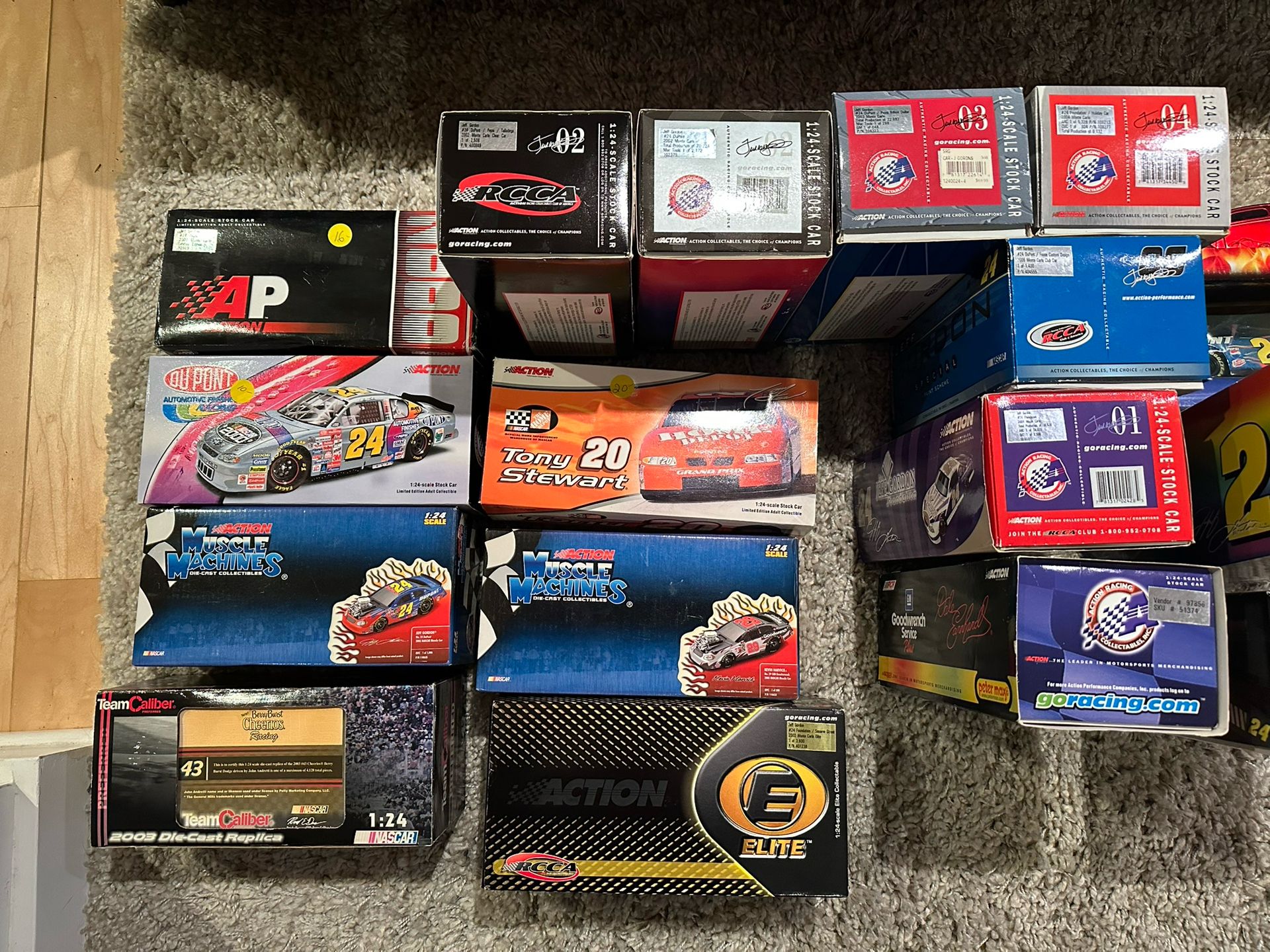 21 Mostly 1/24 NASCAR Mostly Jeff Gordon